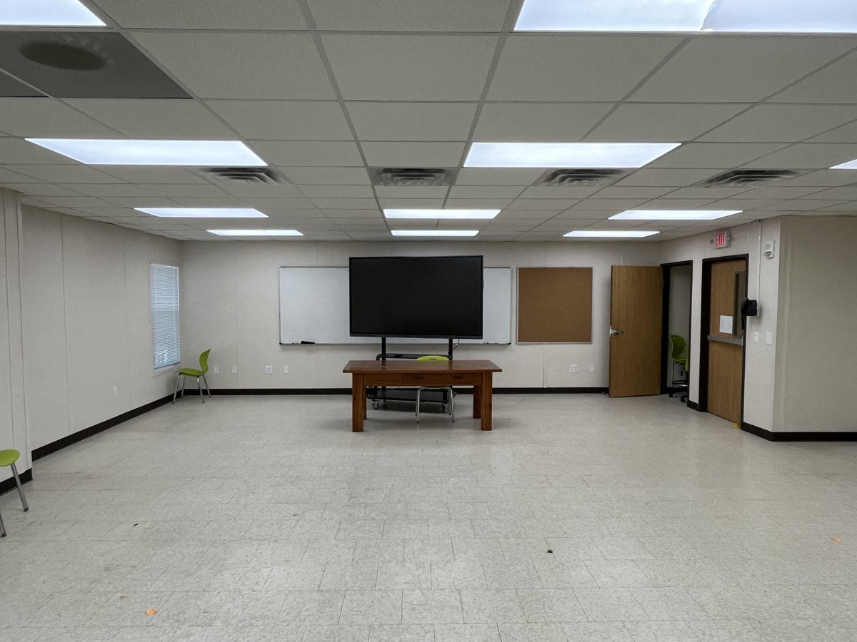ModularGenius's tweet image. A new charter school in Beaufort County, SC, needed classroom space in time for opening day. Modular Genius delivered two relocatable modular buildings in phased installation, providing a flexible, fully compliant educational environment.

hubs.ly/Q03TC5BT0
