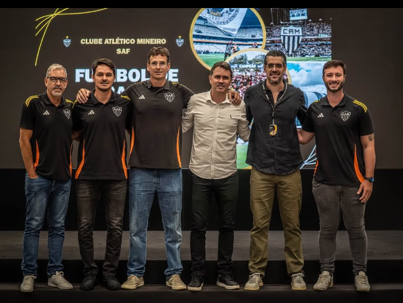 Por Dentro do Galo revela a nova cara da Base Atleticana

O encontro na Arena MRV destacou a evolução do Sub17, campeão brasileiro, e a reformulação do Sub20, mostrando que o Galo ajusta sua formação com método e resultados.

🗞 <a href="/_LeoPedrosa/">Léo Pedrosa</a>
📸 Fábio Pinel | Atlético