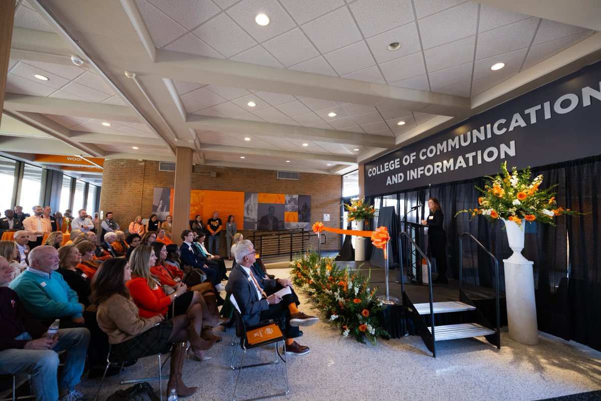 UTCCI's tweet image. Last week, we celebrated the launch of the Linda and David Bohan Center for Global Engagement, made possible by a generous gift from 1970 alumnus David Bohan and his wife, Linda. The Center will strengthen study abroad and global learning. Read more: tiny.utk.edu/bohan