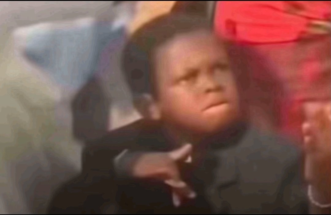 LightViewX's tweet image. You on Sunday night vs You on Monday morning😂😂😭