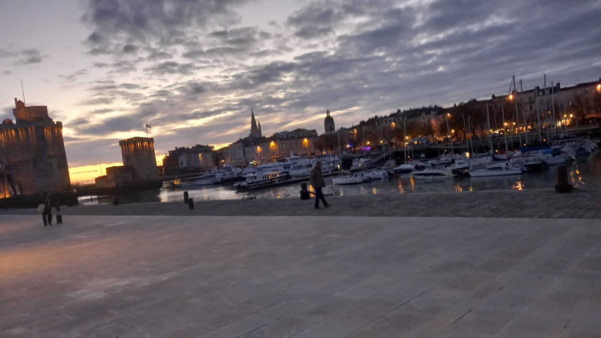 Samprdc's tweet image. Résumé du week-end avec copain