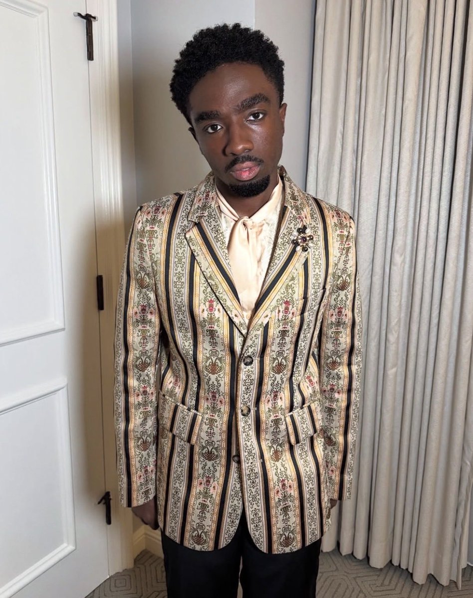 updatescaleb's tweet image. New photos of Caleb McLaughlin in his Stranger Things press outfits 

via @/katieqian on instagram