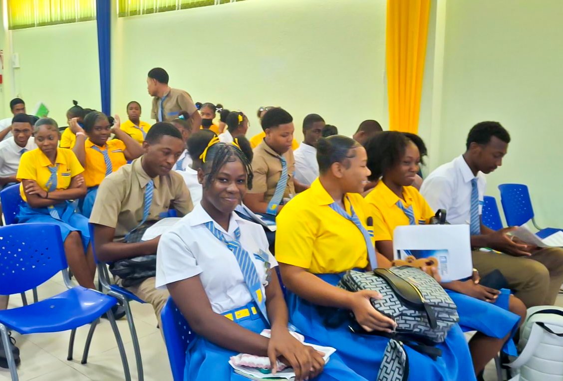 jastockex's tweet photo. Today, we welcomed students from St. Mary’s College as part of our Secondary School Education Programme. It was a privilege to resume our sessions and continue creating meaningful learning experiences for our future investors. https://t.co/blHojQkVLq