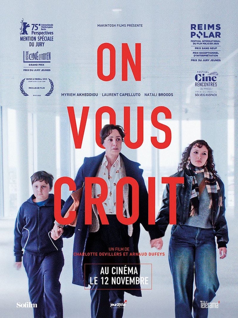 _esthesie's tweet photo. On vous croit – Charlotte Devillers, Arnaud Dufeys

Au sein d’un système judiciaire rigide, une mère se bat pour protéger ses enfants de leur père violent.
Porté par ses acteurs, un rythme effréné et des plans carrés souvent resserrés.
Voila un film à ne pas manquer en salle ! https://t.co/KqmFtORaMQ