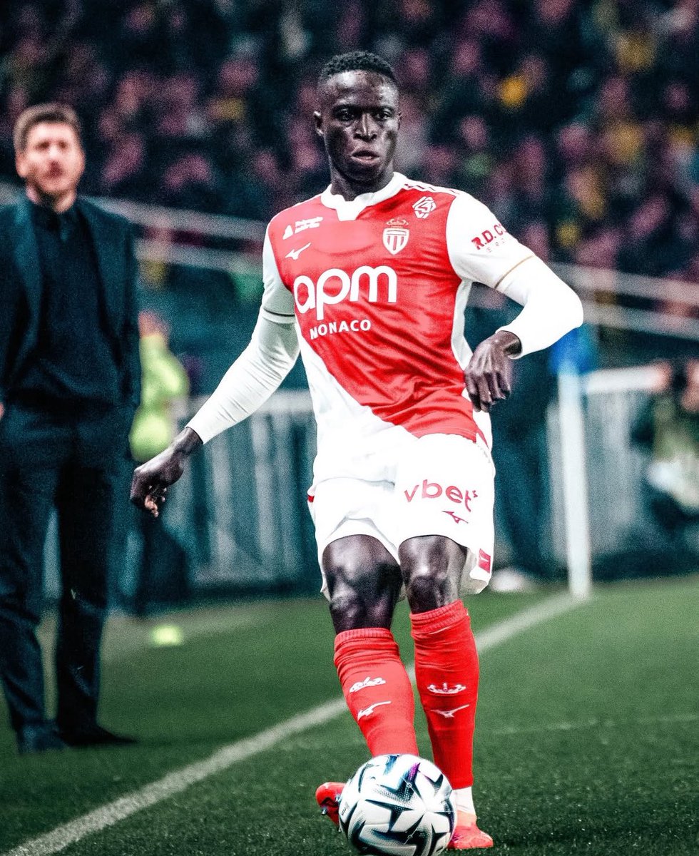 LigASM_'s tweet image. 🔙🇸🇳 Krepin Diatta pourrait être disponible face à Rennes ce samedi mais devra porter un masque ! 🎭

𝗟𝗶𝘀𝘁𝗲 𝗱𝗲𝘀 𝗮𝗯𝘀𝗲𝗻𝘁𝘀 :
❌ Camara
❌ Mawissa
❔ Pogba 

L’infirmerie se vide peu à peu… 👀🇲🇨