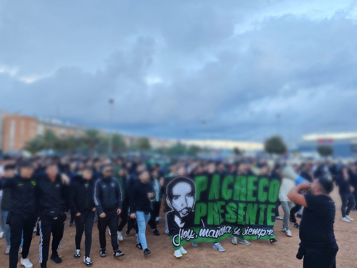 Brigadas Blanquiverdes
Córdoba CF - RC Deportivo
16/11/25. 🇪🇸

Miembros de SGS junto a BRBV.