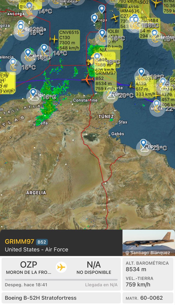 🔴Regresando a la base aérea de Morón de la Frontera #Sevilla #Spain 🇪🇸 . Lleva en el aire más de 18 horas “non stop” . La “vuelta” a sido intercontinental,se ha paseado por todo el Mediterráneo y luego por oriente próximo,incluso participó en el Dubái Air Show.Una locura total.