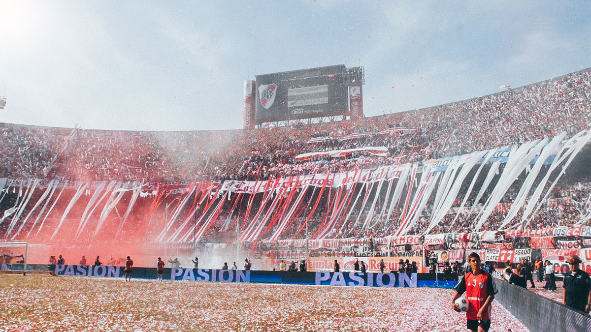 Gran foto sacada en el Monumental entre 2009 y 2010.