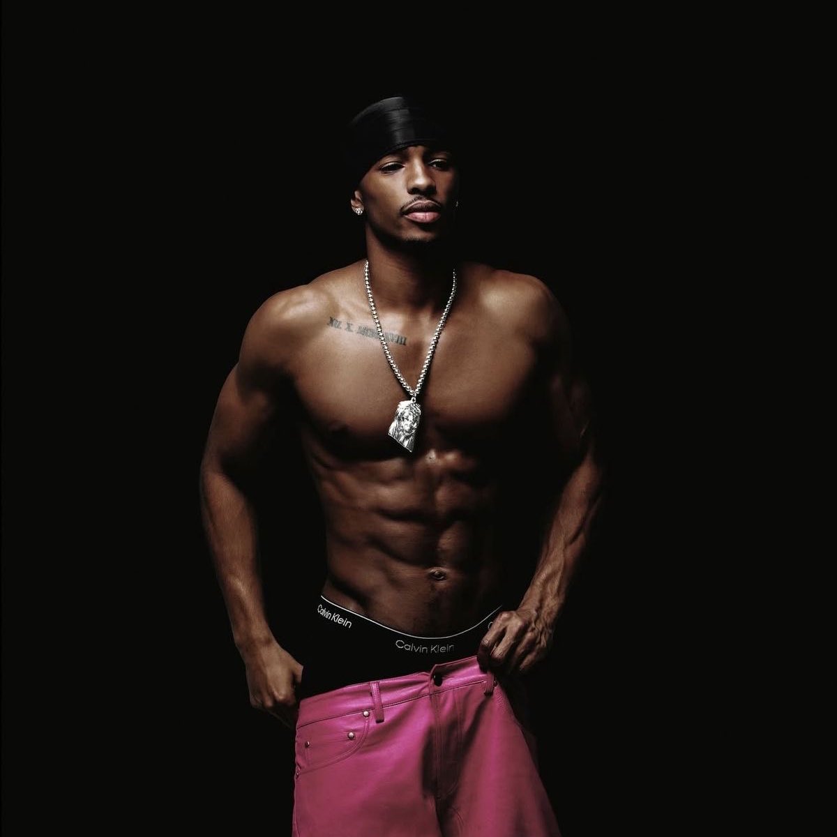 open.spotify.com/track/6pFar8Vh…