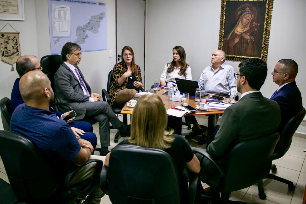 TCE-PB realiza primeira reunião da Comissão de Planejamento e Uniformização dos Quadros de Pessoal do Estado tce.pb.gov.br/noticias/tce-p…