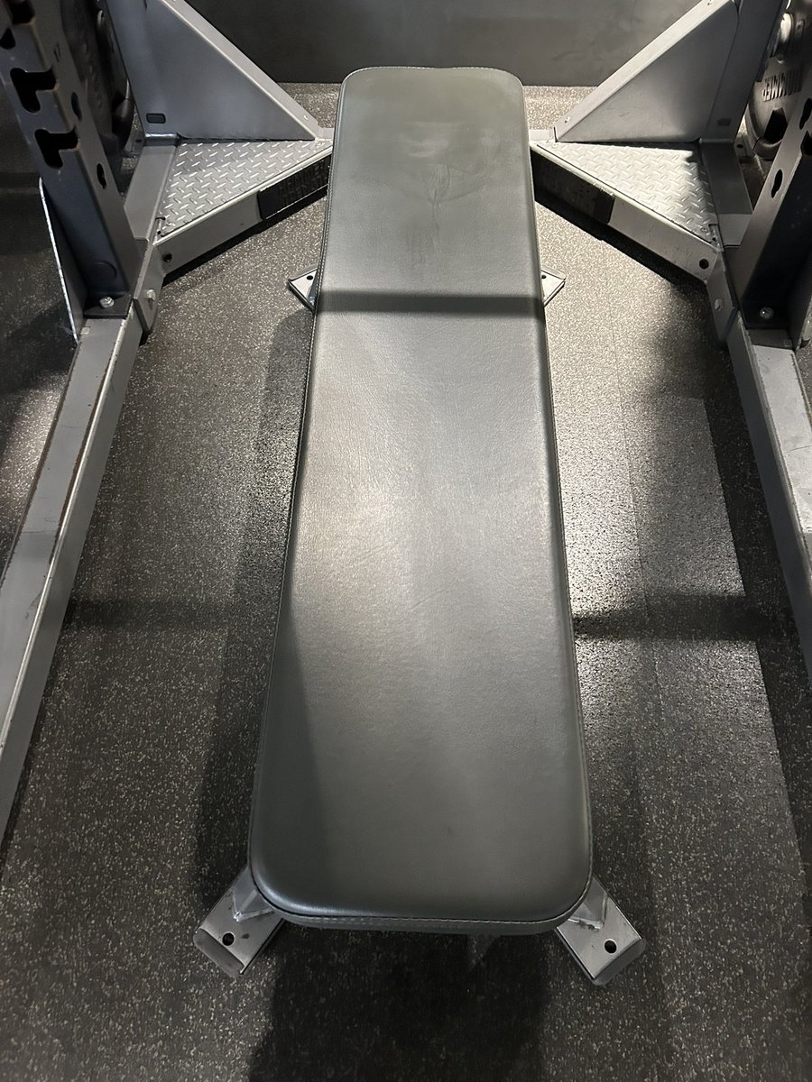 grimoire013's tweet image. 朝ジム。