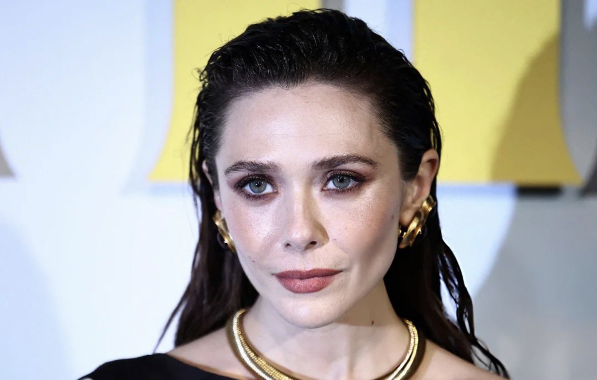 wandizzie's tweet image. 2022                                                                   2025