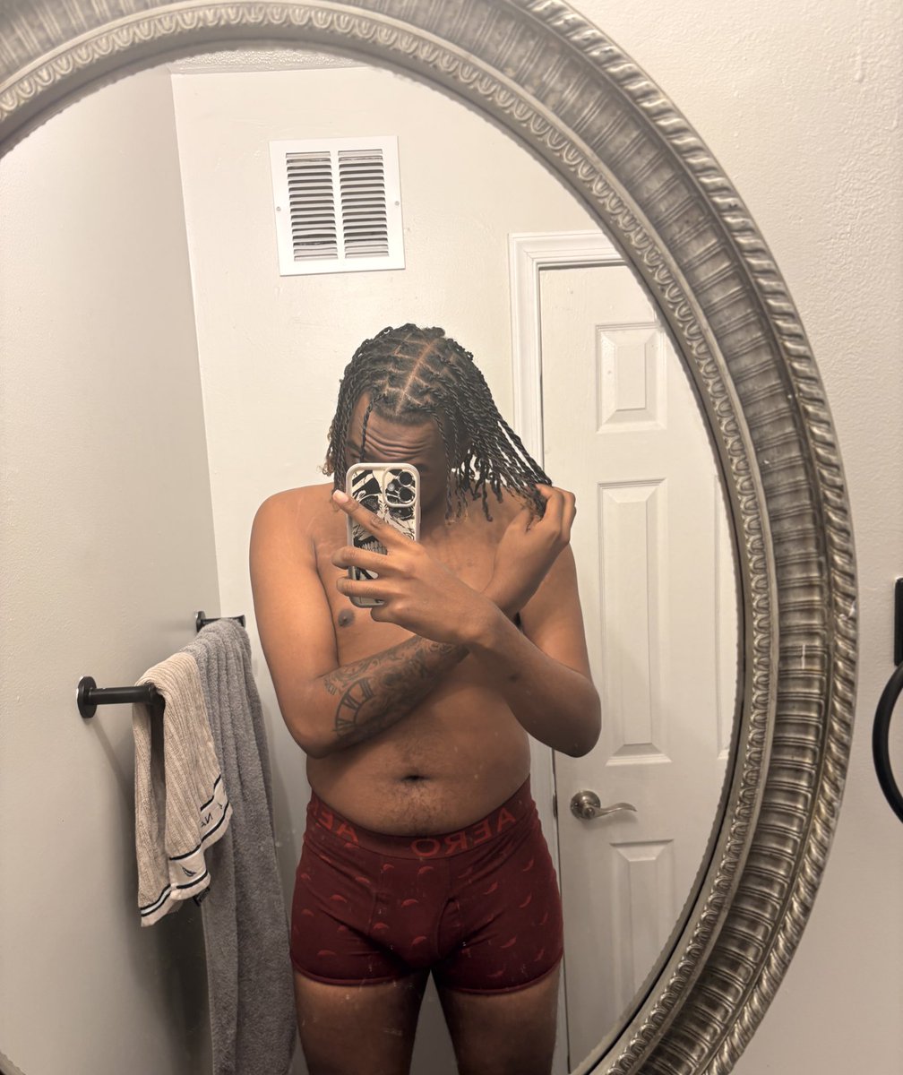 jayjay214x's tweet image. Just trynna keep posting😂🤔 

#foryoupage