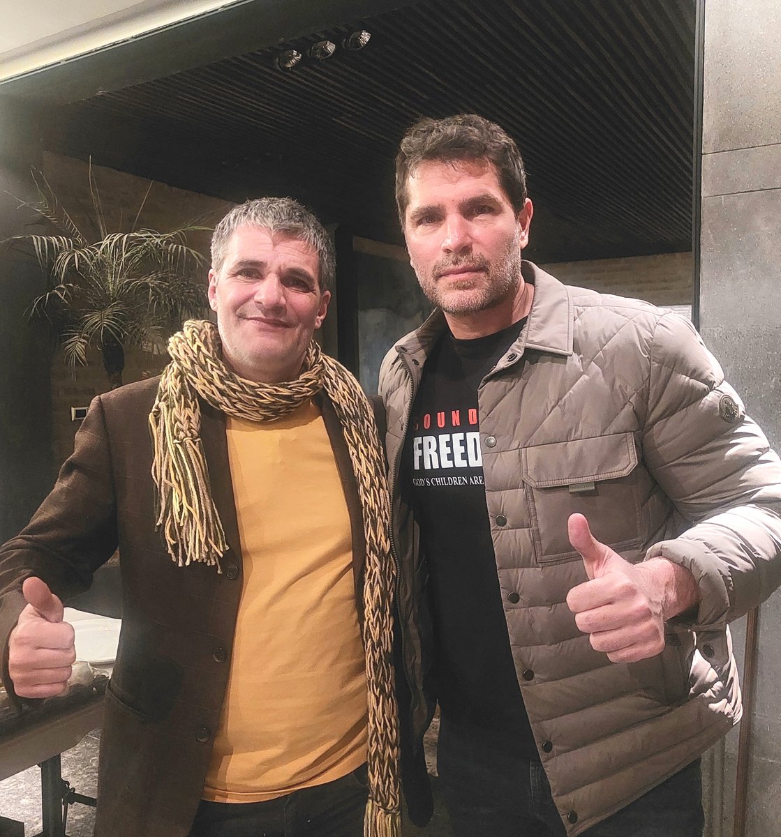 CRIturralde1's tweet image. CUMBRE VIVA MÉXICO: UN ANTES Y UN DESPUÉS
Gracias @EVerastegui por &quot;Cumbre Viva México&quot;, que inauguró en Hispanoamérica un movimento genuinamente cristiano y patriota.

DIOS, PATRIA Y FAMILIA