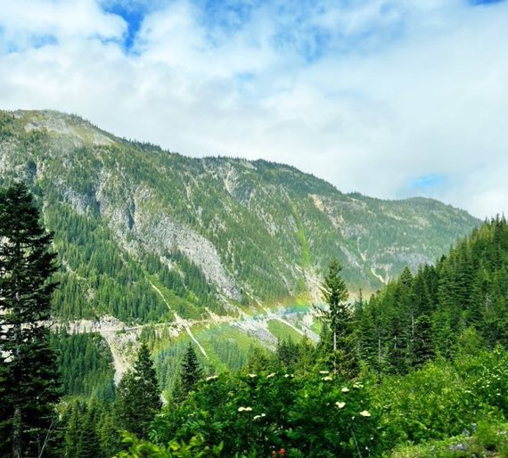 axsha____'s tweet photo. i miss the mountains so much https://t.co/aMD3MW4985