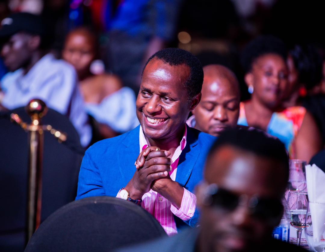 BugandaKingdom_'s tweet image. Omulangira David Kintu Wasajja y&apos;omu ku bantu abaddewo ku Serena Hotel okuwagira omuyimbi Mikie Wine ng&apos;ajaguza emyaka 15 mu kisaawe ky&apos;okuyimba.