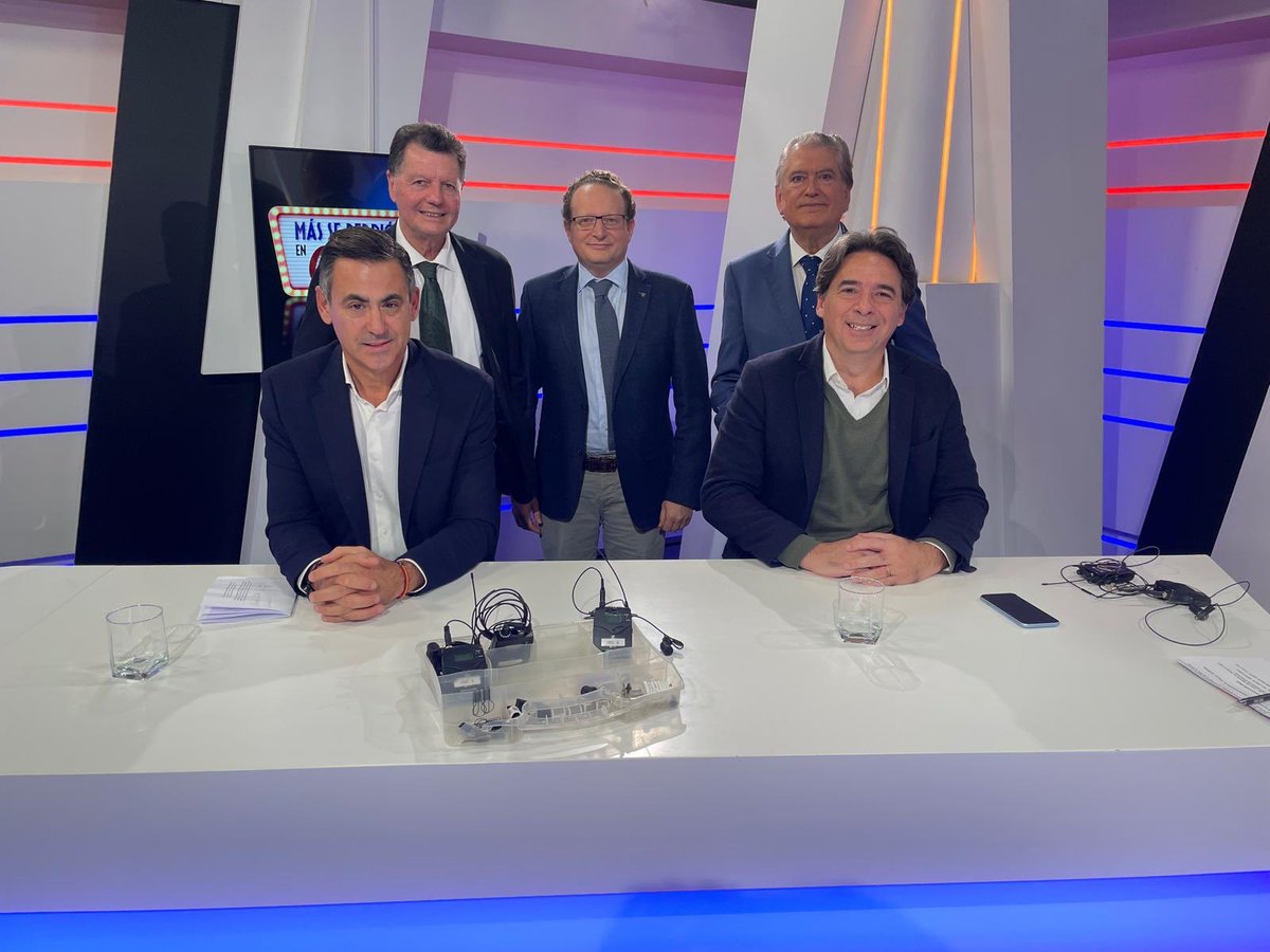 En un rato, Más se perdió en Cuba (22,30h) En El Toro tv. Hoy las razones que condenan al Fiscalote