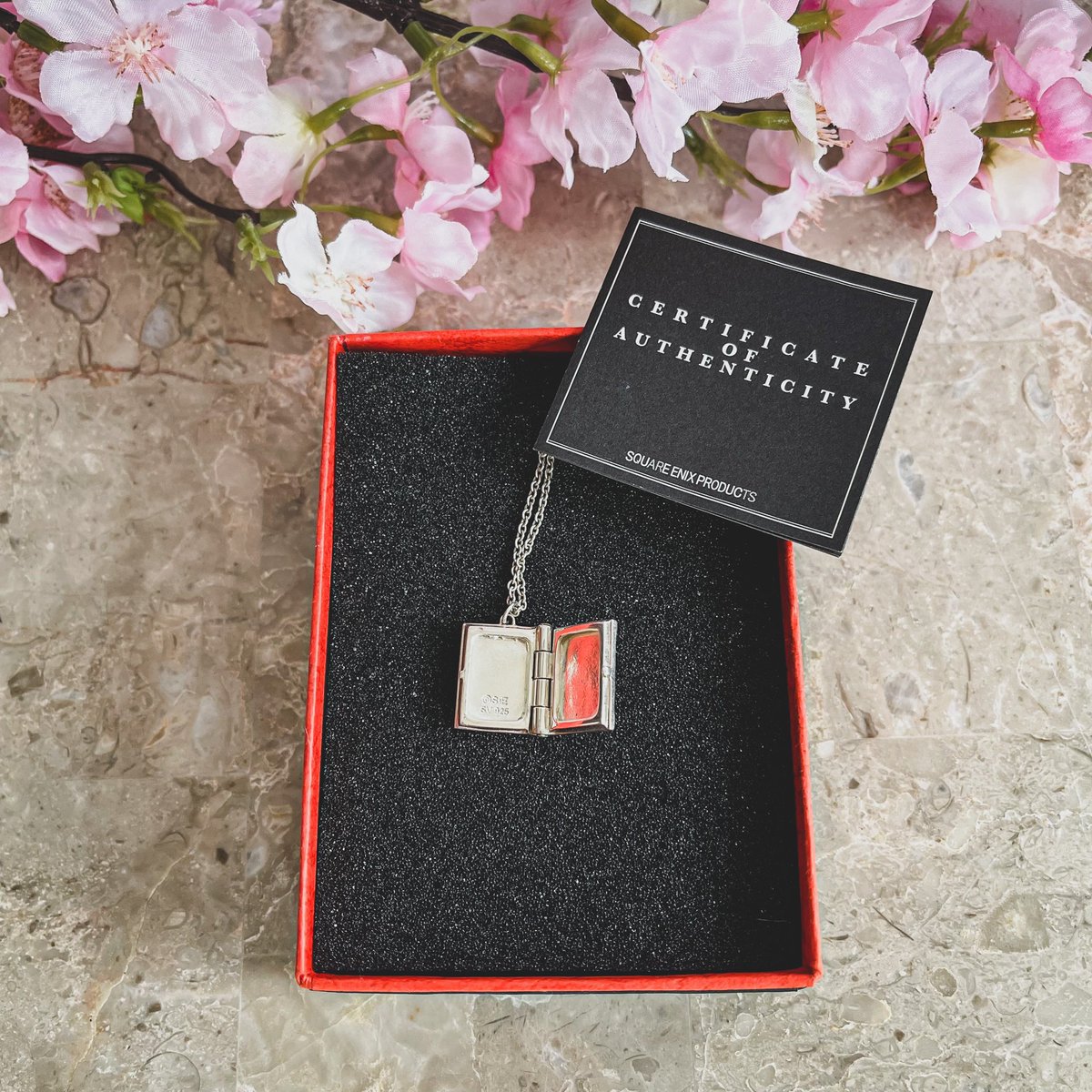 Final Fantasy VII Crisis Core LOVELESS Locket Swarovski Pendent
