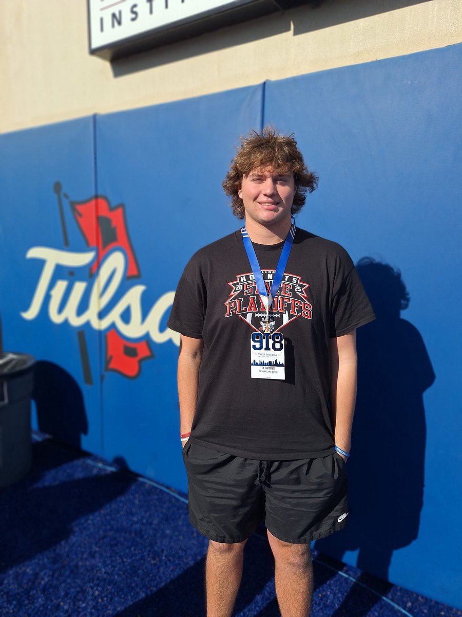 TyGaither85's tweet image. Thank you @AndrewLee_CFB for the game day invite, had a great time #reigncane 
@Coach_JMac1 
@CoachDBlev