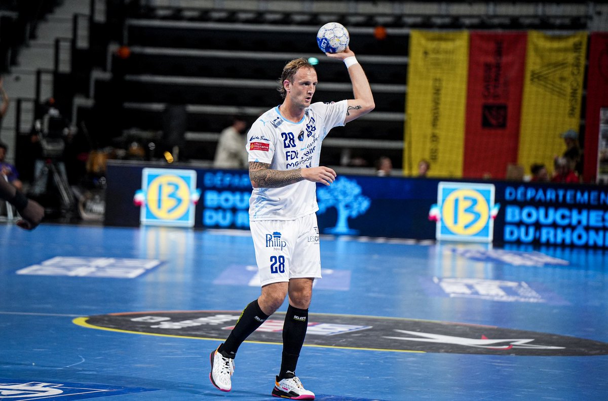 Nîmes 30-29 MHB
Coup d’arrêt chez le voisin nîmois.
Remise en cause et travail sont les seuls remèdes à l’échec.