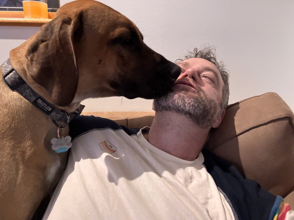 JasonSynaptic's tweet image. Our boy Leo has been sick the past week and stopped eating. A bad sign for a year old active pup. Turns out it’s some sort of aggressive cancer that’s spread 😢. Still waiting for more info but not looking good 💔