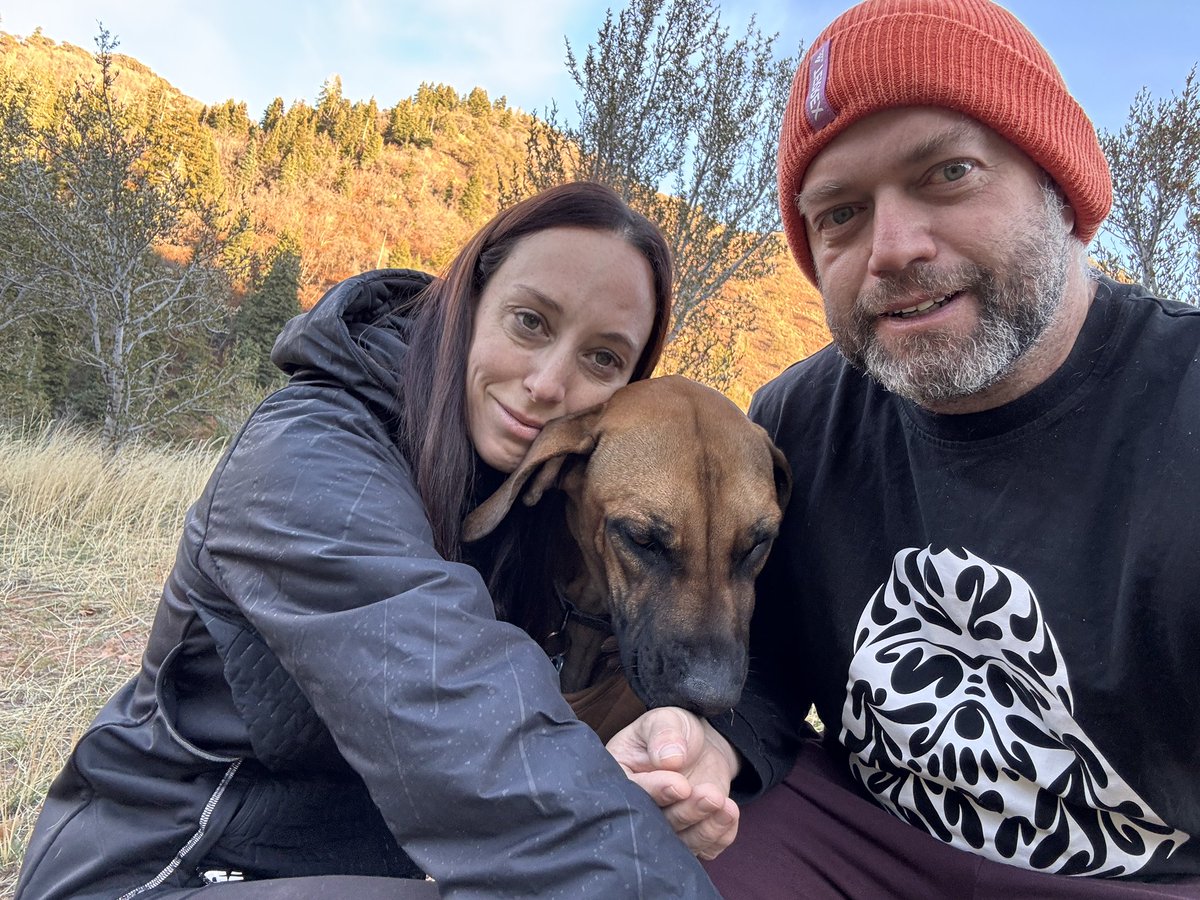 JasonSynaptic's tweet image. Our boy Leo has been sick the past week and stopped eating. A bad sign for a year old active pup. Turns out it’s some sort of aggressive cancer that’s spread 😢. Still waiting for more info but not looking good 💔