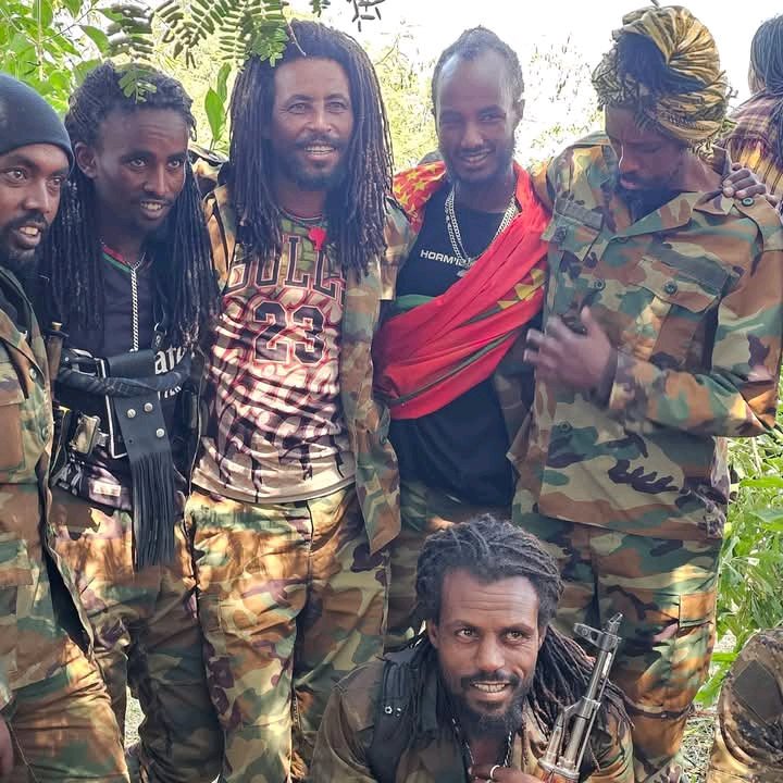 Carraa2abc35's tweet photo. Hoggantoonnii mul'ata dhugaa fi ifaa qaban hojii mul'ata isaanii dhugoomsuu danda'uu nuffiif dadhabbii tokko malee cichoomina,
murannoo of kenniinsa cimaan hojjechuun fakkeenyummaa guddaan mirkaneessanii darbu https://t.co/bwlBIjgUzr