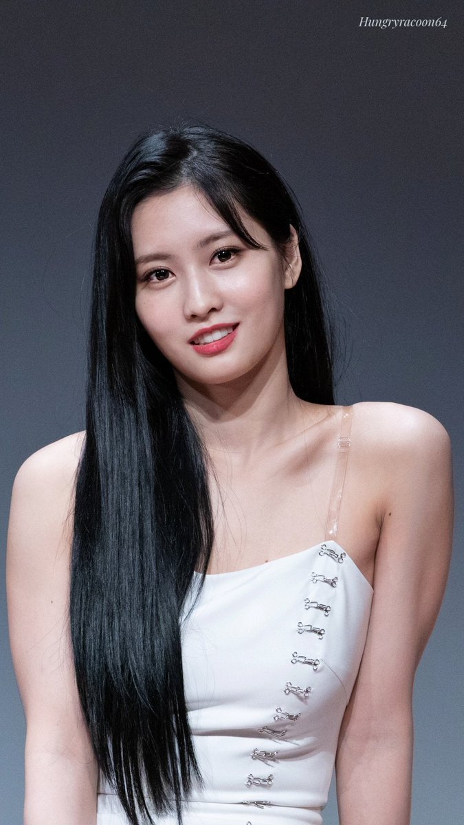 momo old pics (@vintagemomo) / Posts / X