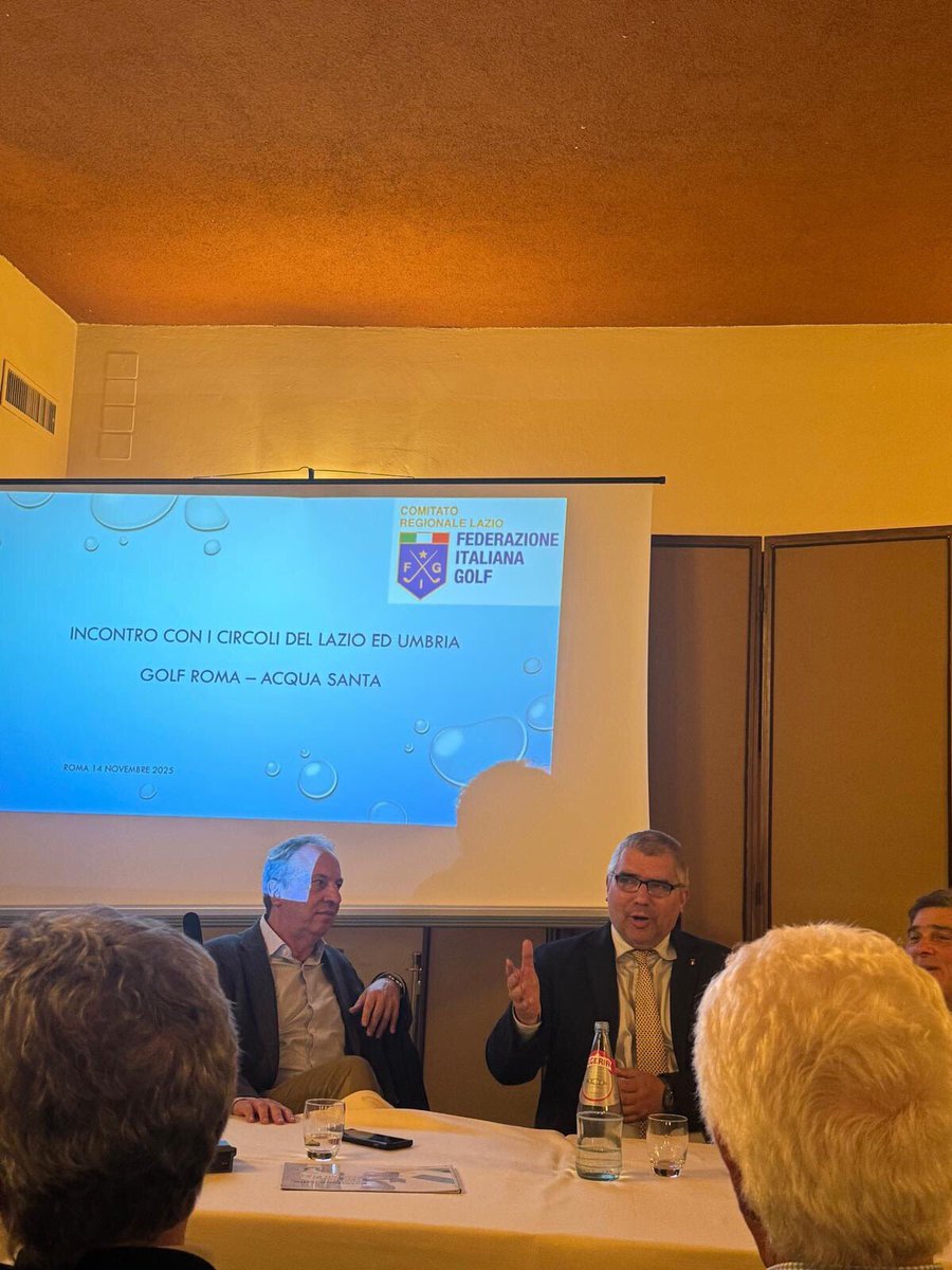con i presidenti dei circoli del #Golf del #Lazio ed #Umbria insieme ad Antonio #Gazzellone,C. Scatena ed altri dirigenti #FIG allo storico Golf #Club #AcquaSanta sull'#Appia  con proposte anche a carattere internazionale,x attrarre sempre più nuovi sportivi a questa disciplina