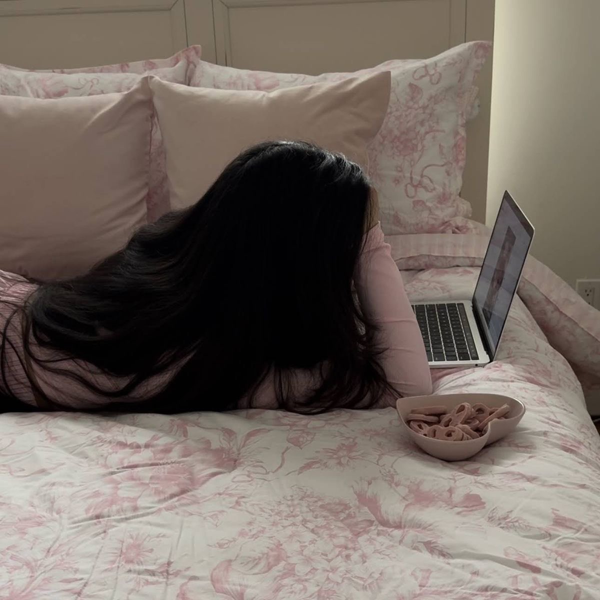 مجرّة (@atractiive_) on Twitter photo 