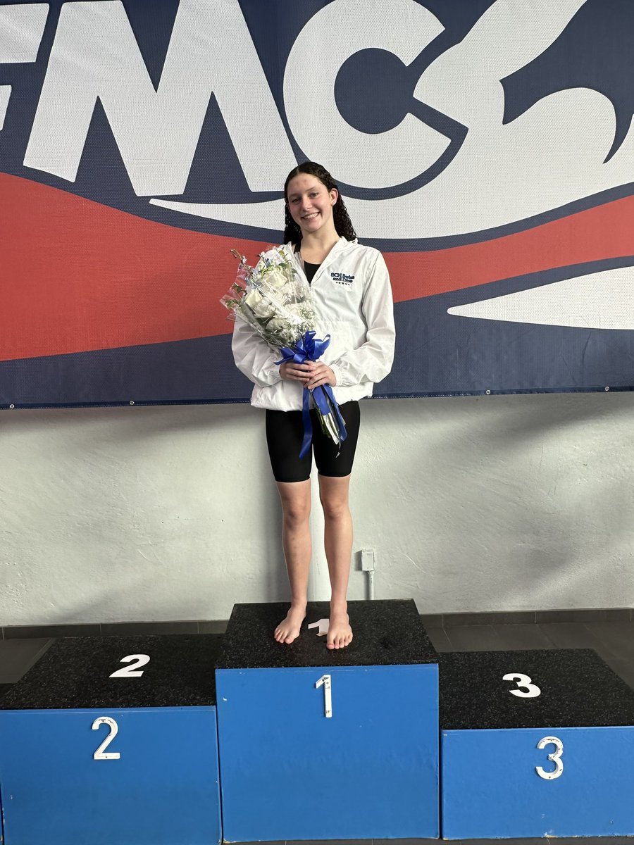 ⭐️🥇State Champion!🥇⭐️

Thea Bike is your <a href="/IHSA_IL/">Illinois High School Association #IHSA</a> STATE CHAMPION in the 100 Backstroke with a time of 53.66!!

#StarsatState🤩🥇