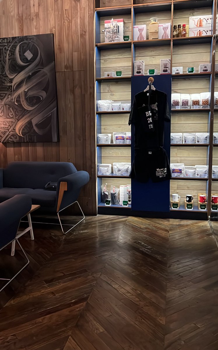 Blueone147_'s tweet image. 12:35