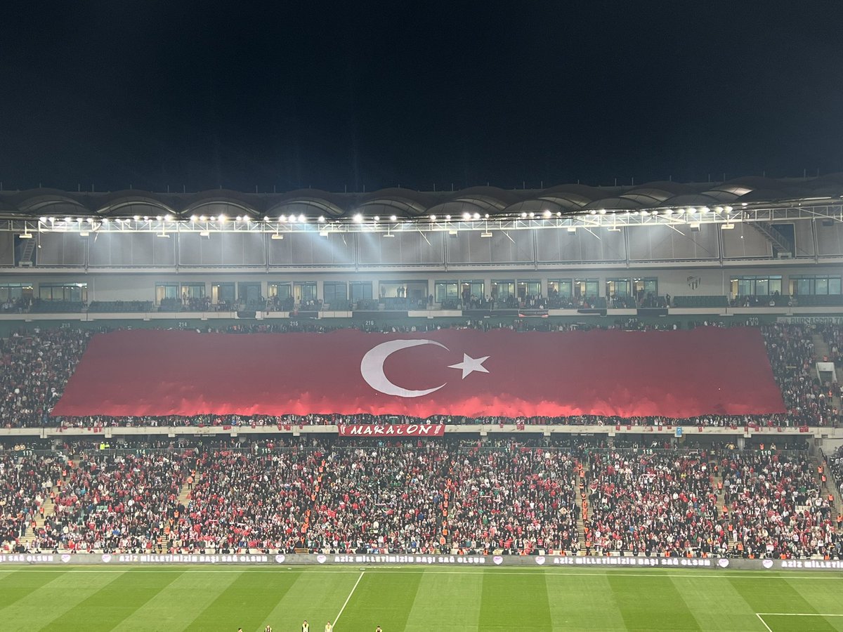Payitahtsın çok büyüksün Bursa… 
#türkiye #Bursaspor #millitakım #BizimÇocuklar