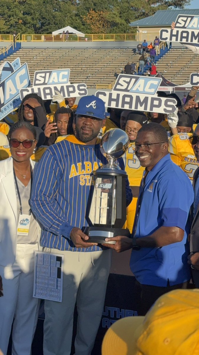 Famu next COARCH has won the SIAC Championship 

🧡💚🐍