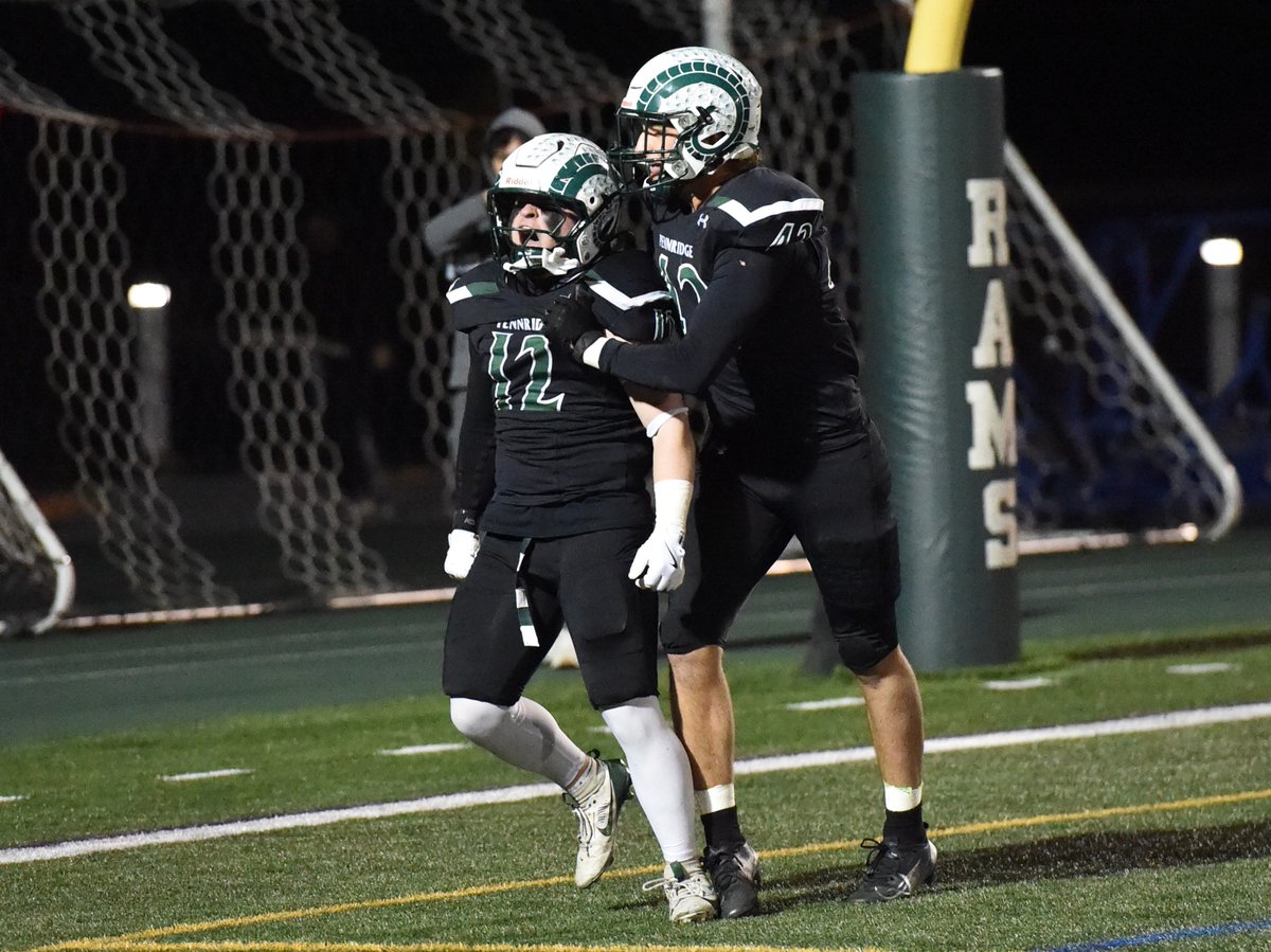 mpcabrey's tweet image. #FOOTBALL: Pennridge holds on to edge Coatesville, advance to District 1-6A final (By @mpcabrey) @PHS_RAMSFB  thereporteronline.com/2025/11/15/foo…