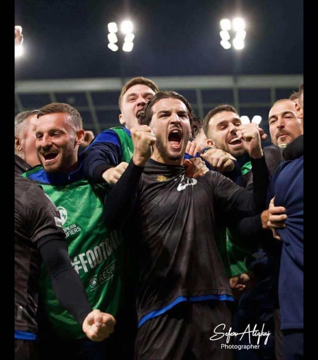 U KRY CDO SEN! 🇽🇰