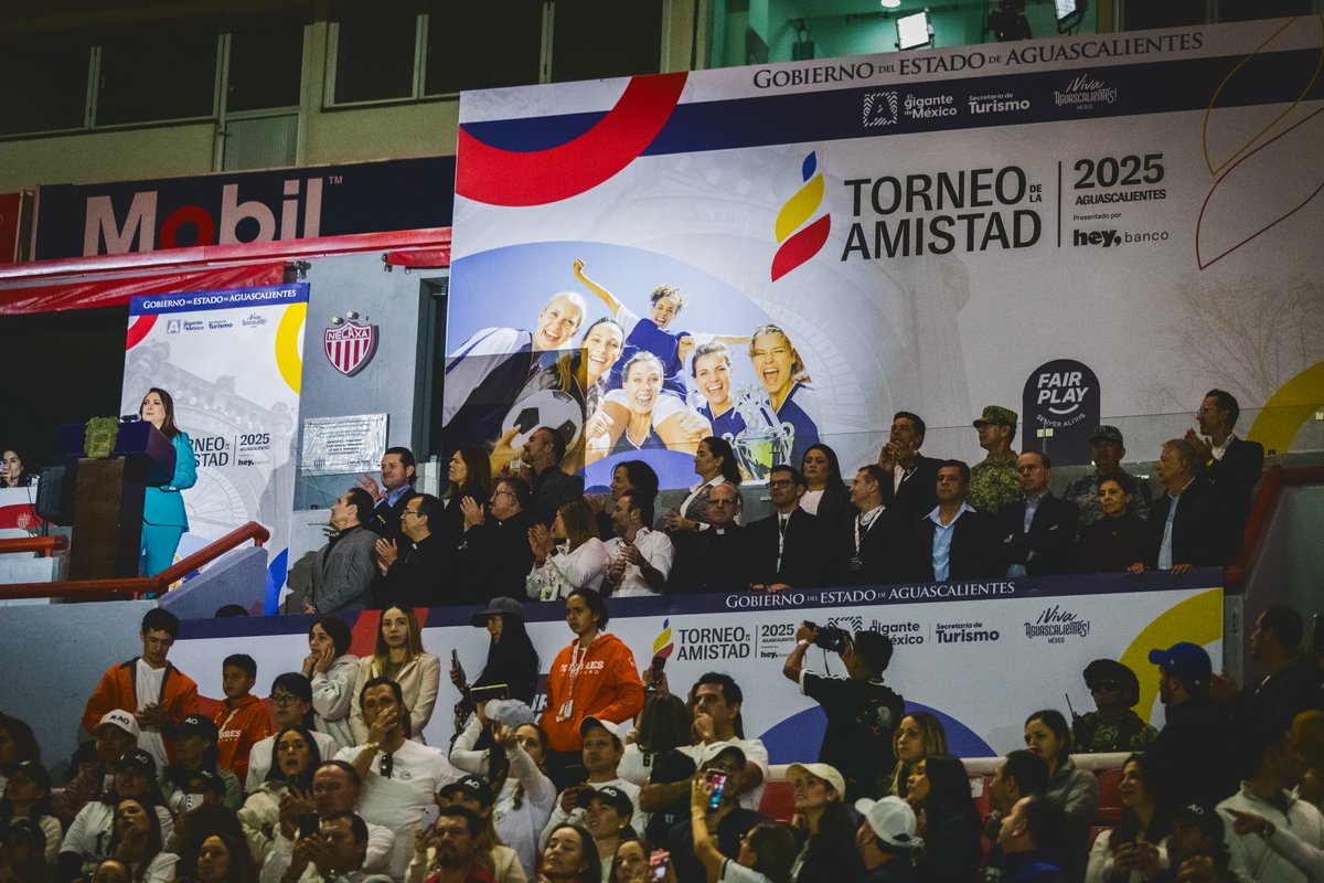 🛡️🇲🇽Legionarios en el <a href="/TDLAmx/">Torneo de la Amistad</a> 

Así hemos estado y así queremos seguir: acompañando a nuestros alumnos, a sus familias, a cada persona como lo haría Jesús