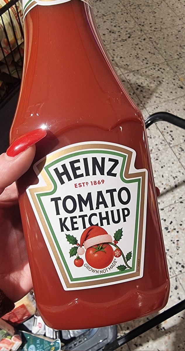 Ingen jäkla politiskt korrekt "vinterketchup" hos Heinz, utan en redig tomteluva.

Köp Heinz. 🎅