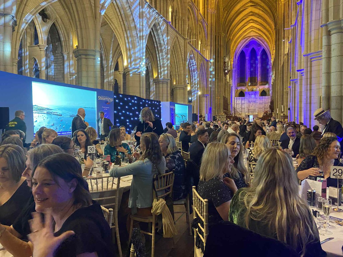 Sara's Cottage tweet media