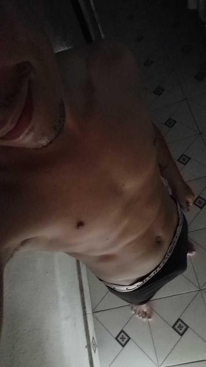 jhowalone's tweet photo. Meio sumido daqui https://t.co/62EAZ1Zsuw