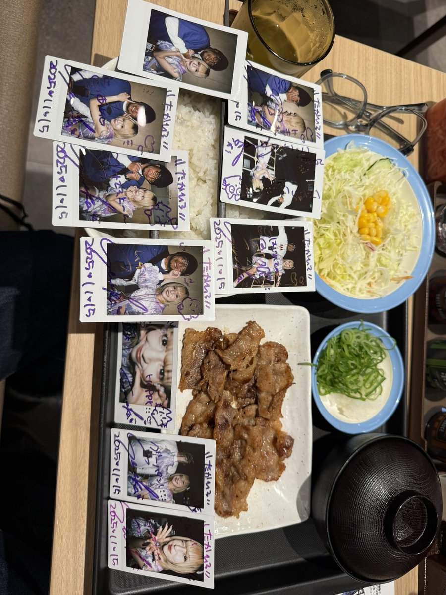 TAKAHIRO_HD883's tweet photo. #No_Day 
#扇園セネカ 
#せねちゃんとみてや 
特典の手繋ぎチェキからドキドキでしたlove https://t.co/CBTw3m1kCk