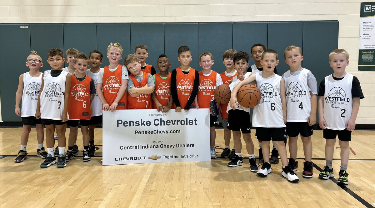 Great game today from these first grade boys basketball teams. Thanks to <a href="/PENSKECHEVY/">PENSKE CHEVROLET</a> for sponsoring the action.