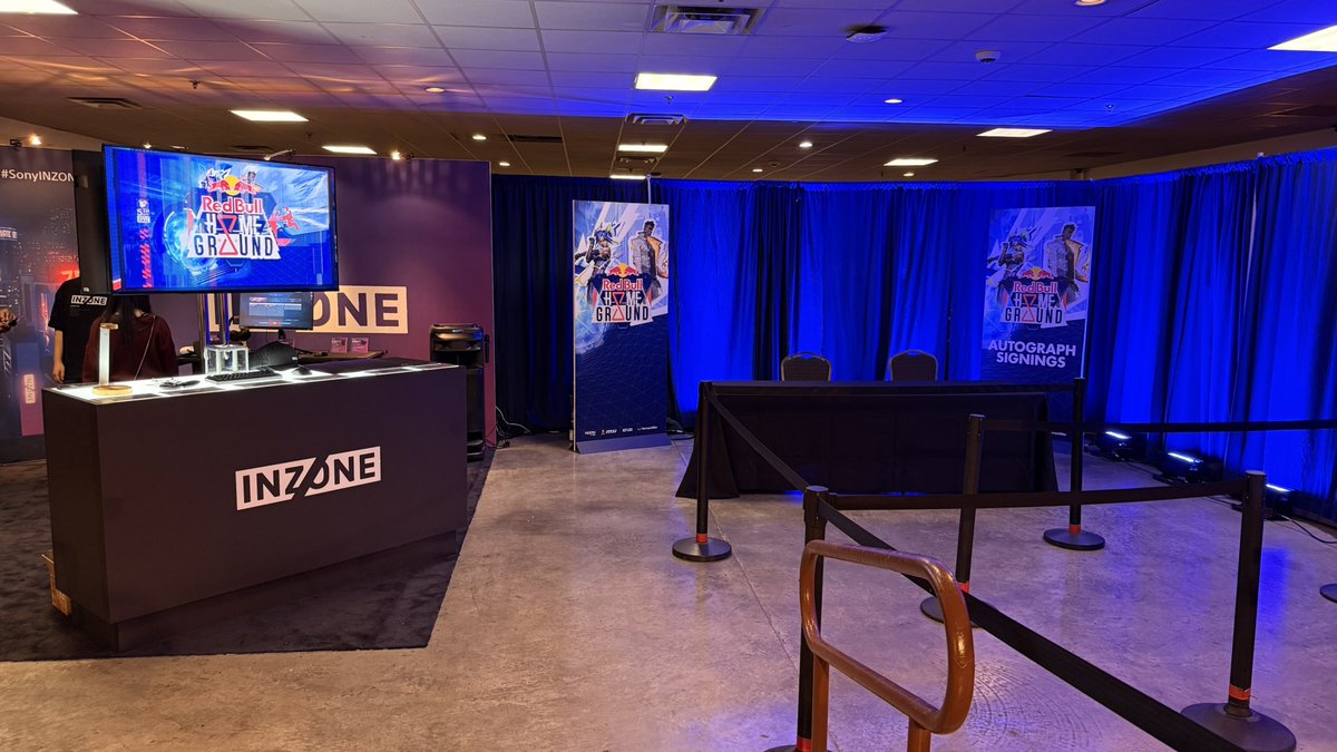 redbullgaming's tweet image. Meet &amp;amp; Greet with @TenZOfficial and @FNS?! 😍

Starting at 1:15 PM today, thanks to @INZONEbySony, you’ll have the chance to meet Tenz and FNS at Red Bull Home Ground in New York 🔥

Follow the signs to get to them! #RedBullHomeGround