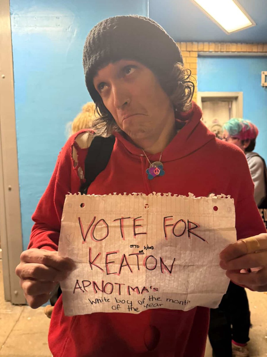 daisygrenade's tweet photo. otto danielle wood has endorsed me, Keaton Whittaker for WBOTMOTY 

(if you sent this to me please comment) https://t.co/qXBjnv93E1