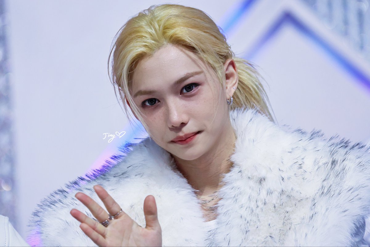 251115｜KGMA HD

👼🏻🪽

#StrayKids  #Felix  #ピリちゃん
#스트레이키즈  #필릭스 #용복