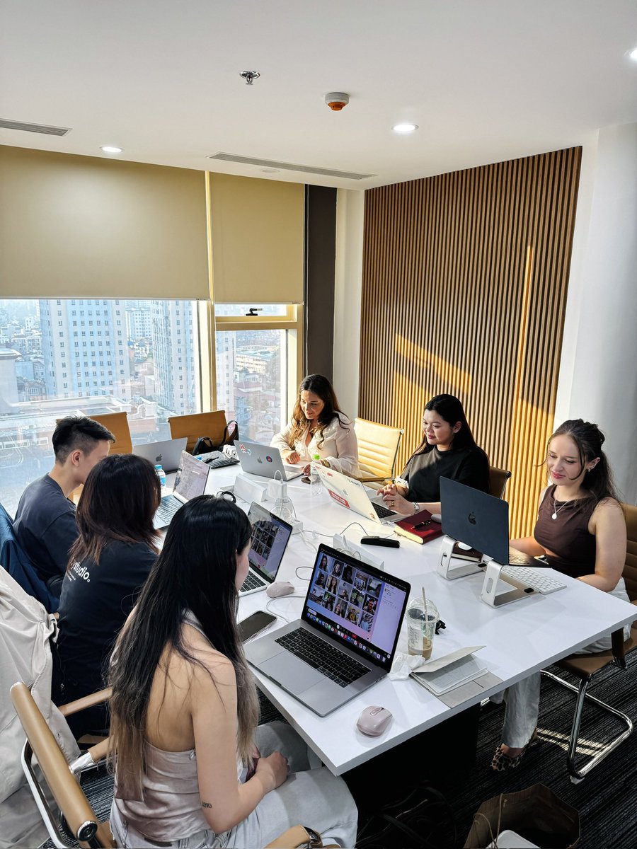 Team <a href="/wiroagency/">WIRO | Shopify Premier Agency</a> visits Vietnamese Team 🇻🇳