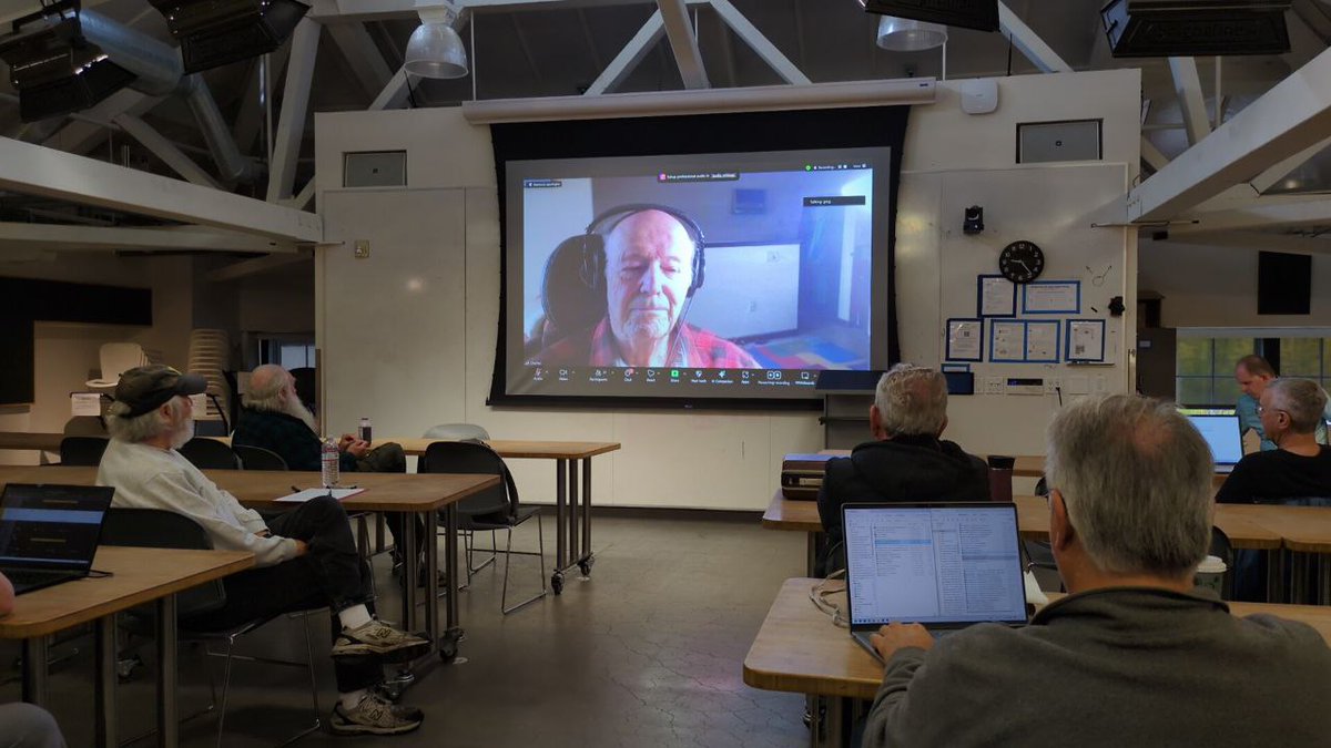 wavedrom's tweet image. #FORTH Day today