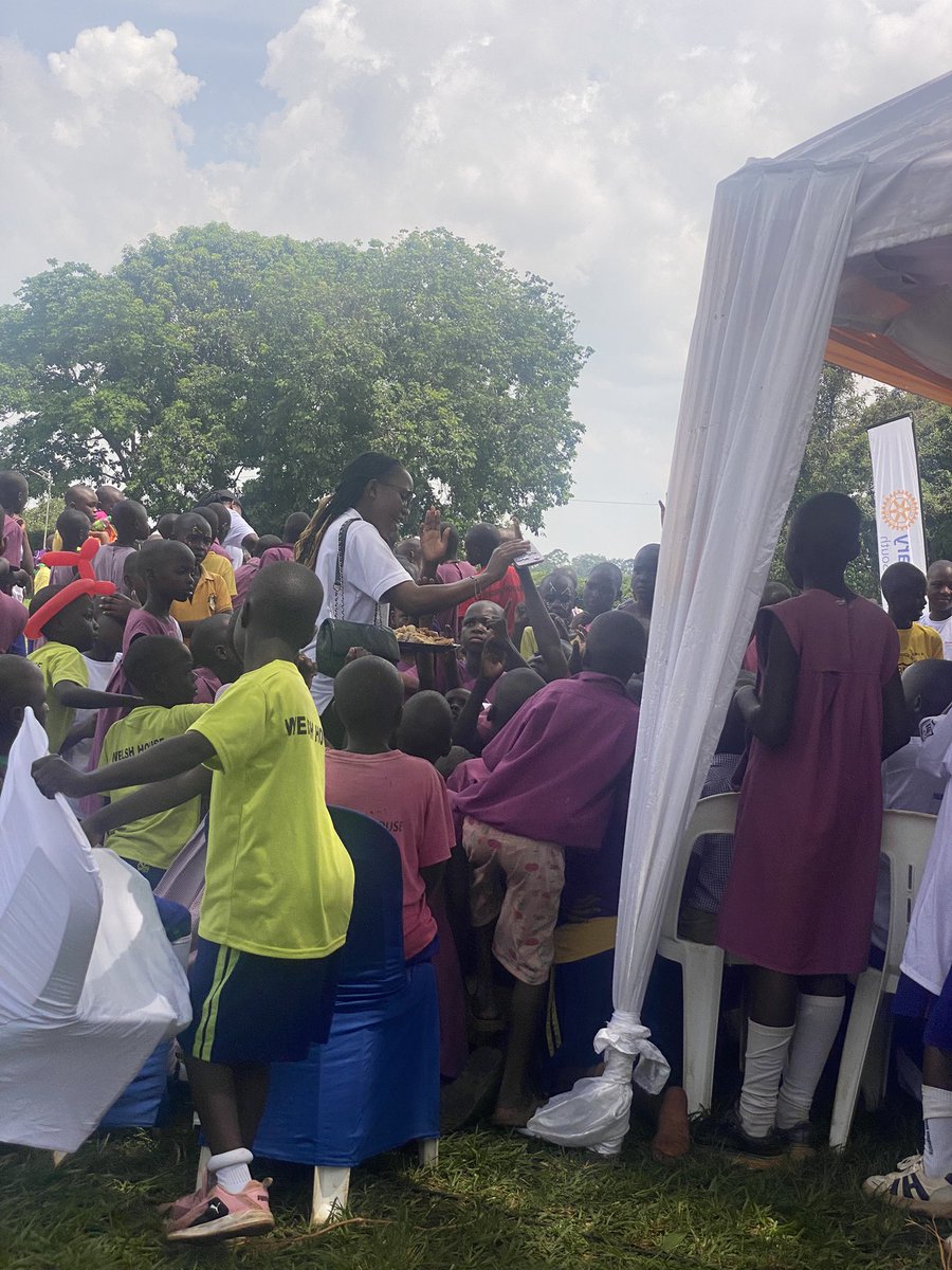 RotaryIganga's tweet photo. RotaKids continues to nurture teamwork, leadership, and community values among our youngest members. Seeing the DG enjoy the activities with the pupils at Buckley High School was a powerful reminder of why we invest in the next generation. https://t.co/ji5i0z4hXe