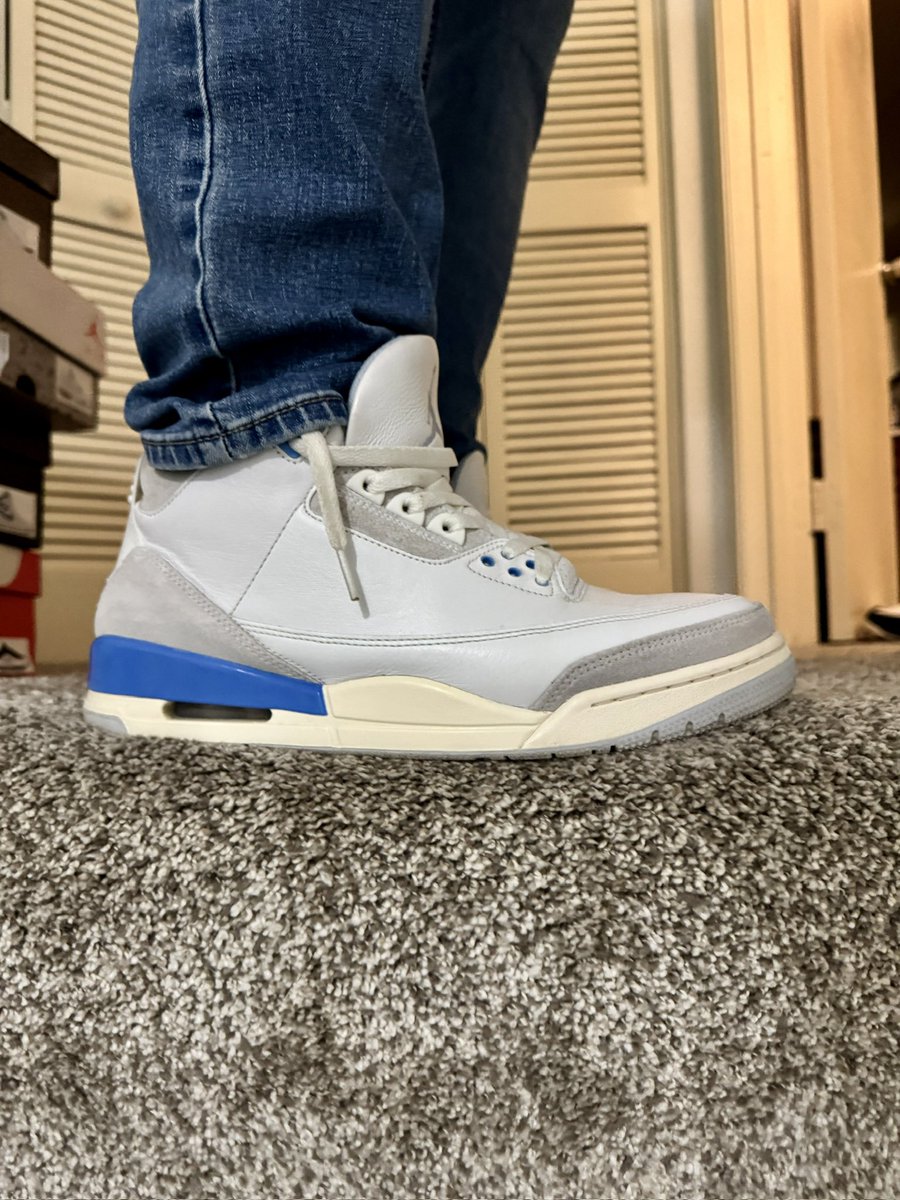 jordan retro 3 with jeans