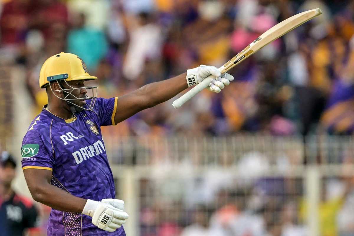 CricCrazyJohns's tweet image. - David Miller
- Andre Russell 
- Glenn Maxwell
- Liam Livingstone

Who should be CSK&apos;s Number 6 in IPL 2026? 🧐